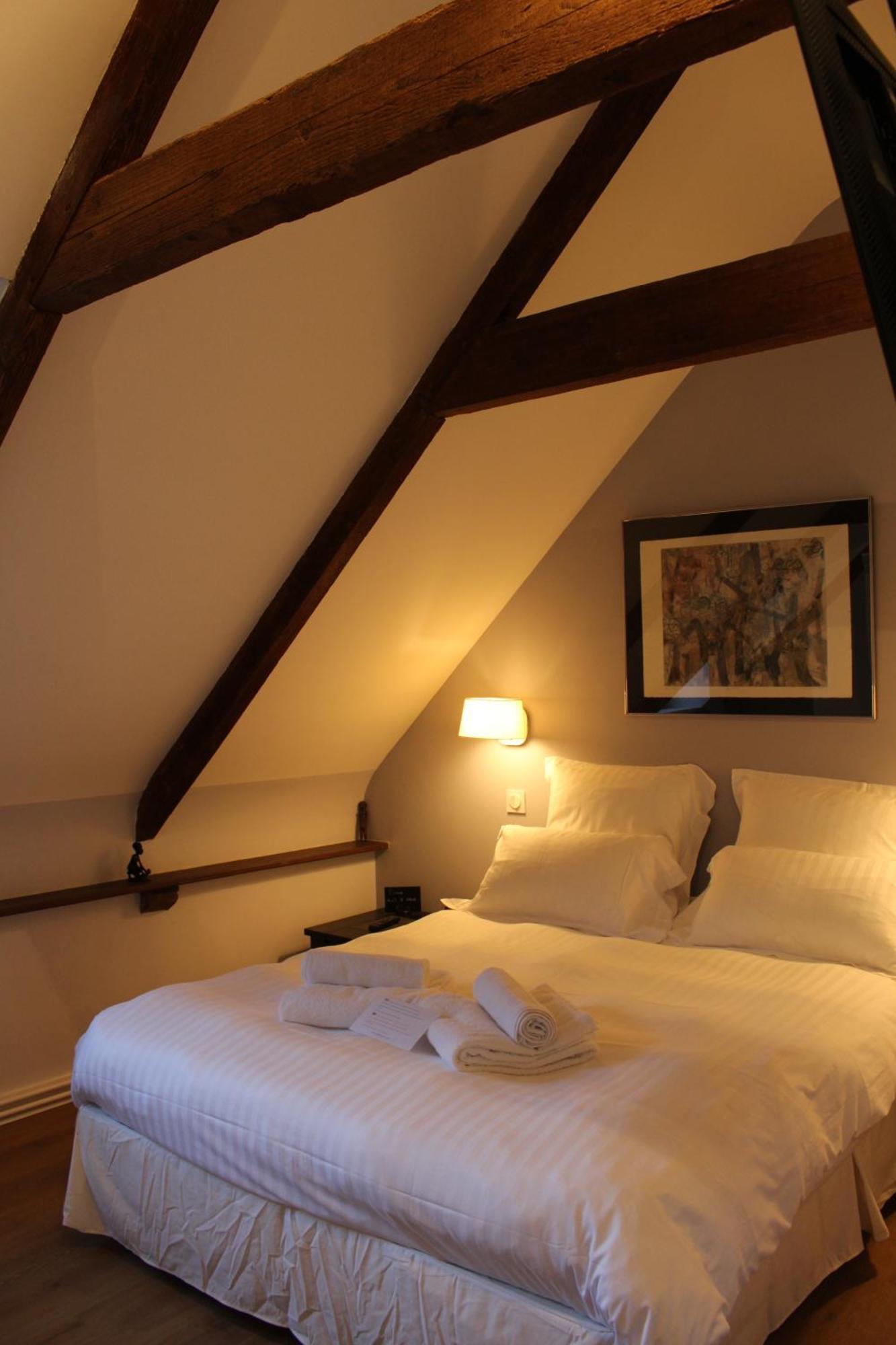 Saint-Évarzec Manoir Du Moustoir - Hotel Les Empreintes מראה חיצוני תמונה