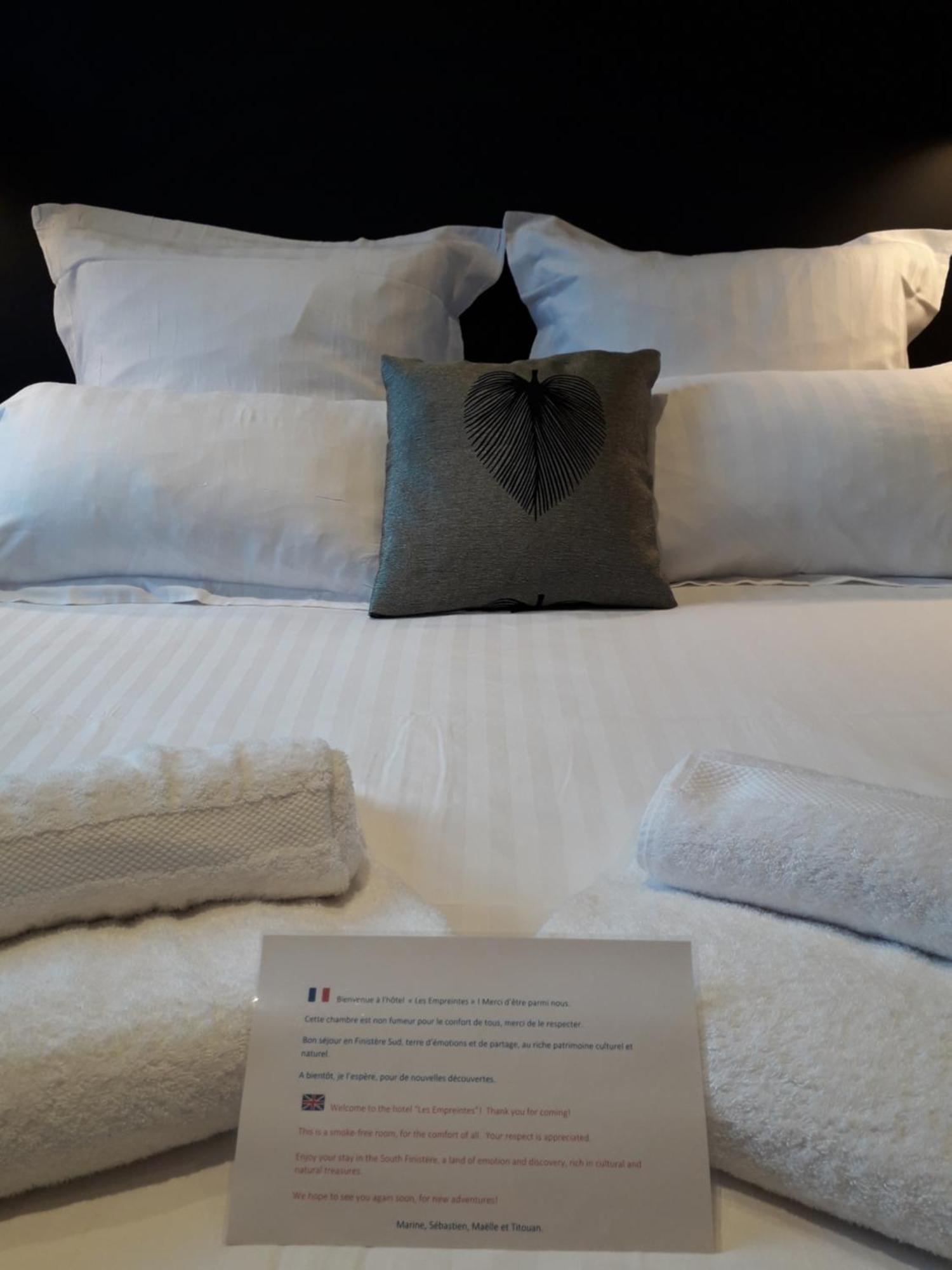 Saint-Évarzec Manoir Du Moustoir - Hotel Les Empreintes מראה חיצוני תמונה